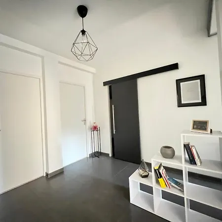 Superbe Centre Ним